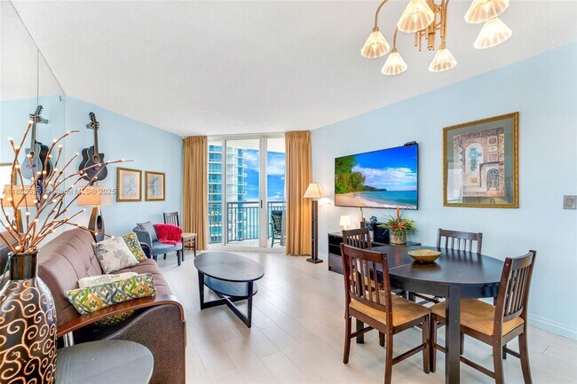 Building Photo - 17375 Collins Ave