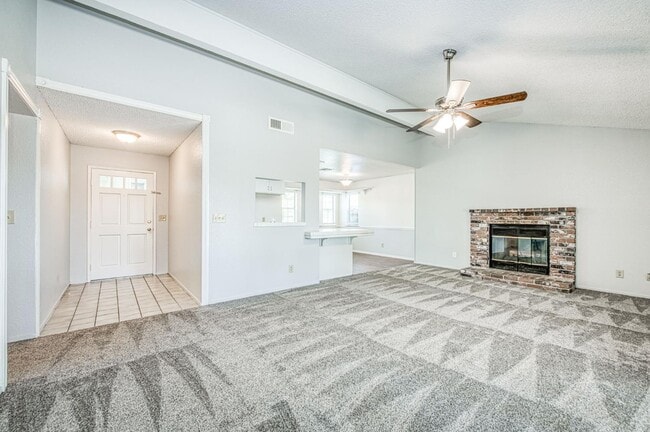 Building Photo - 6364 N Barcus Ave
