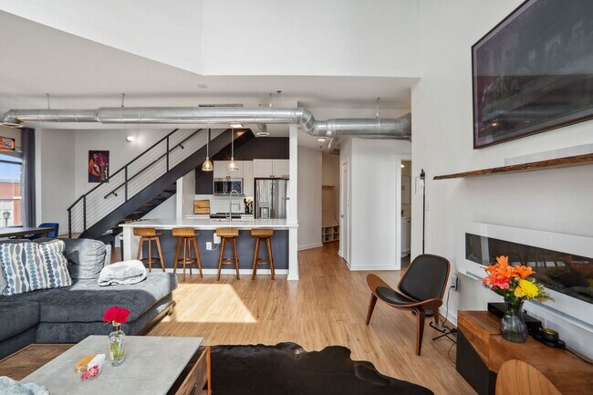 Building Photo - Atlantic Station Luxury