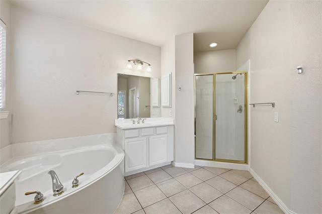 Building Photo - 2505 Mallard Ct