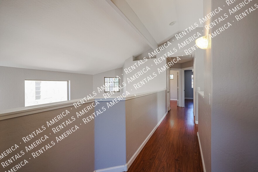 Building Photo - 3440 E Southern Ave