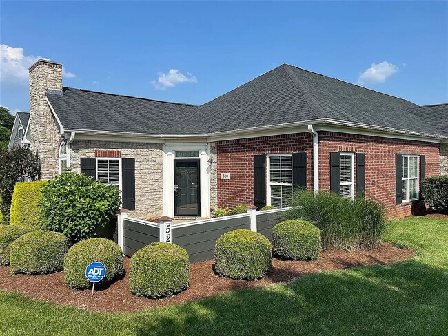 Primary Photo - 2500 Crossings Blvd