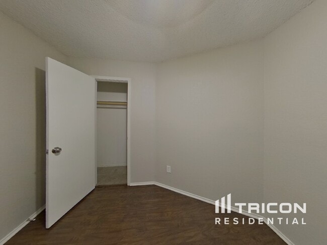 Building Photo - 5911 Inks Lake Dr