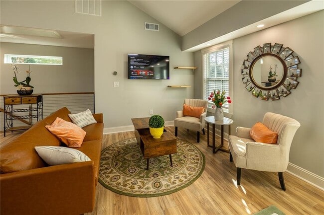 Building Photo - 1668 N Druid Hills Rd NE