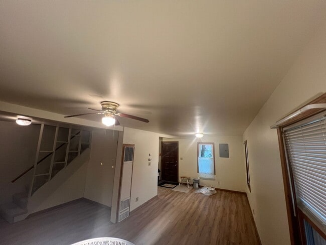 Building Photo - Click the “Apply Now” button or email wapmrentals@gmail.com for a prompt response.