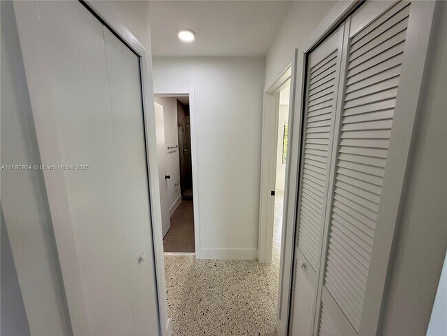 Building Photo - 180 NE 57th St