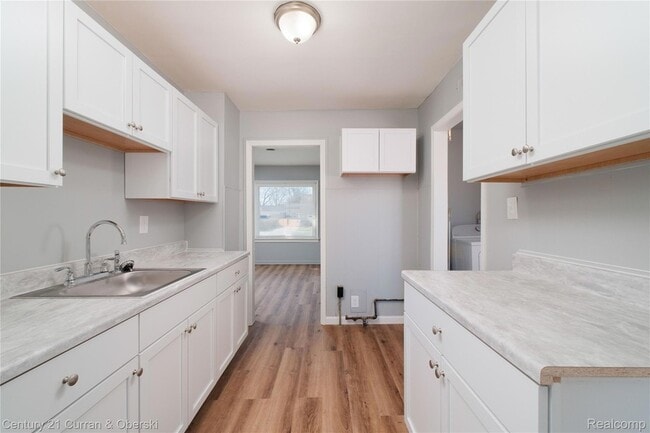 Building Photo - 22619 Furton St