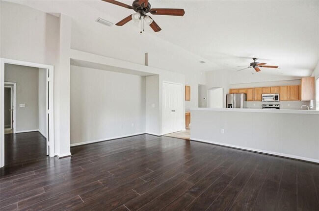 Building Photo - 3816 Beaumont Loop