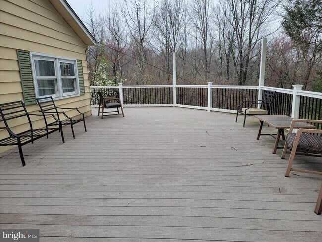 Building Photo - 1207 Deer Creek Church Rd