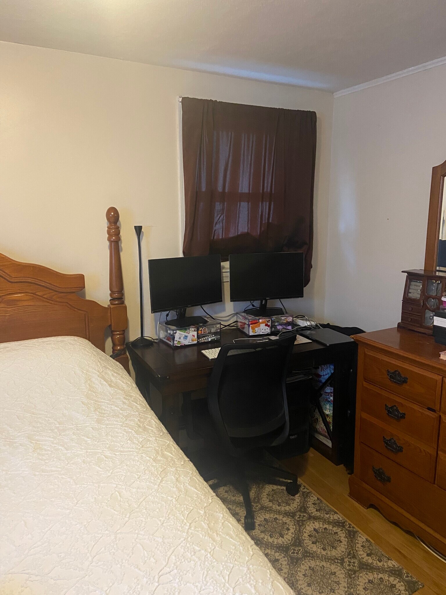 Building Photo - 15 Weymouth Ave