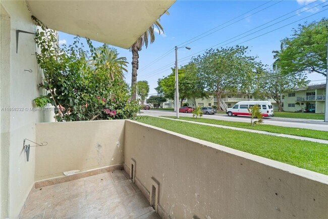 Building Photo - 7505 SW 82nd St