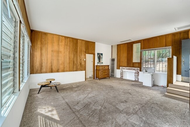 Building Photo - 5924 Graciosa Dr