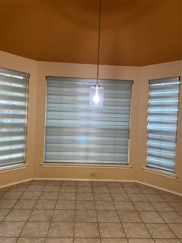 Building Photo - 1924 Sunset Path