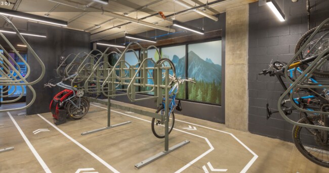 Building Photo - 2930 Umatilla St