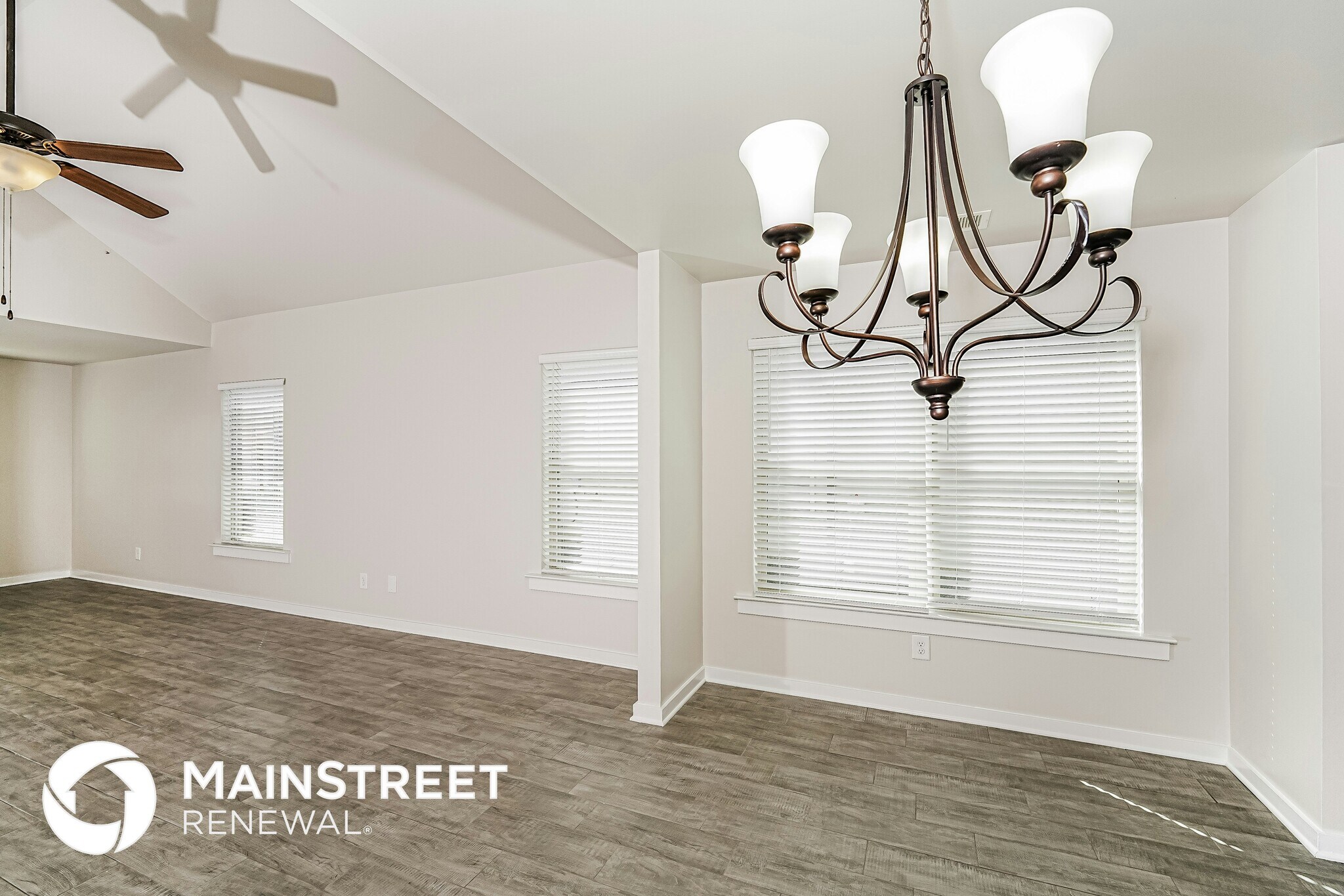 Building Photo - 125 Deer Creek Dr