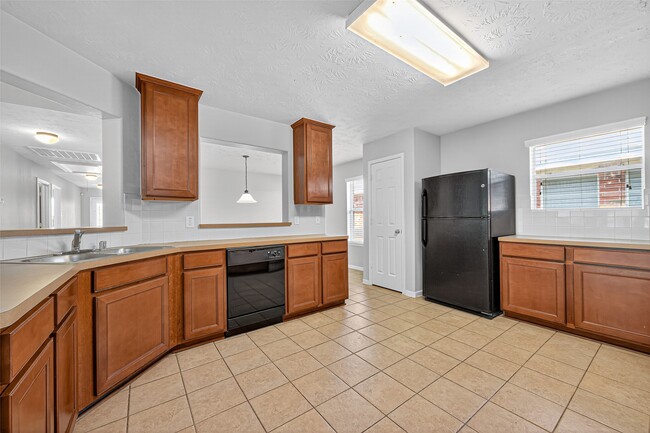 Building Photo - 22311 Bridgestone Ridge Dr