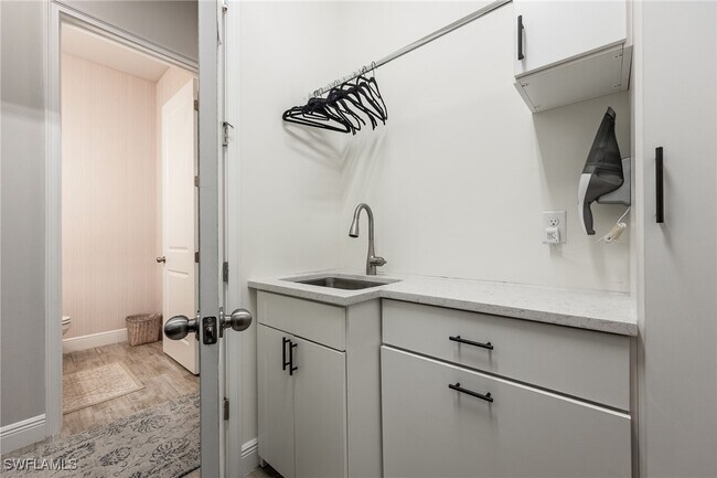 Building Photo - 3509 Pilot Cir