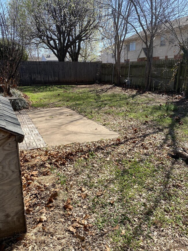 Primary Photo - 969 Barkley Cir