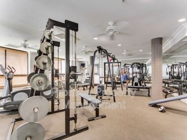 Building Photo - 1465 C St