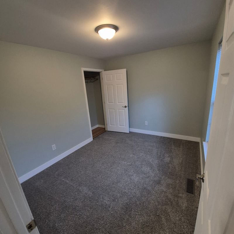 Building Photo - 25 Lyles Rd