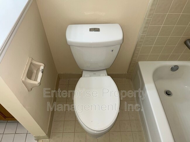 Building Photo - 4155 Tunbridge Pl