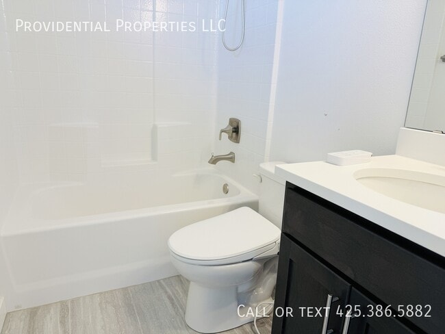 Building Photo - 14669 36th Ave NE