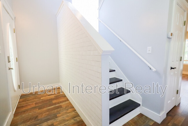 Building Photo - 314 Liriope Loop