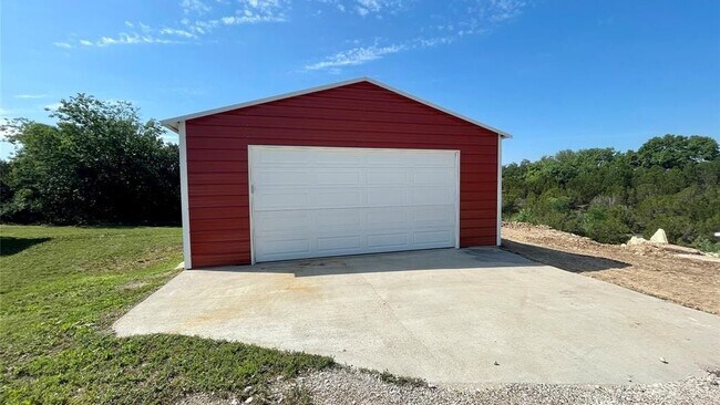 Building Photo - 1203 Thicket Ct