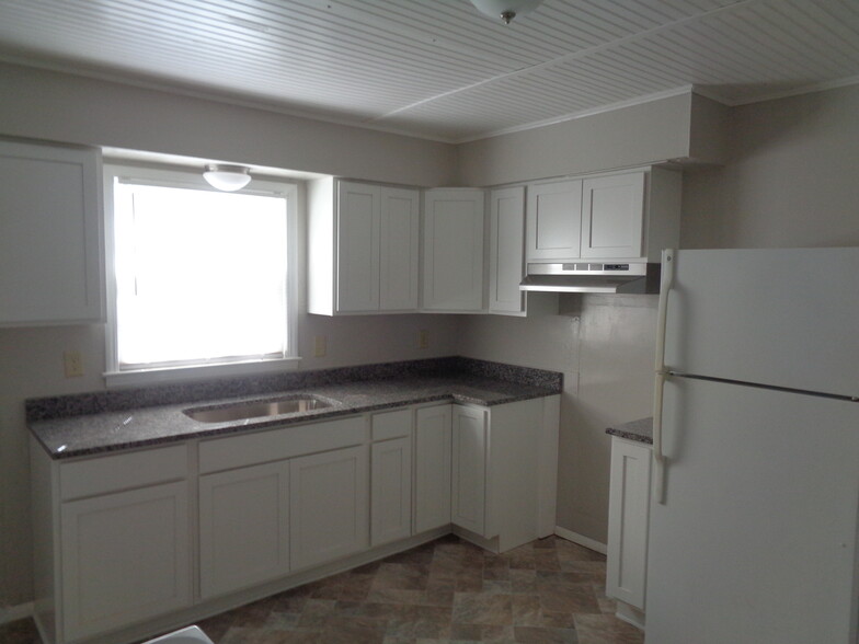 Building Photo - 524 Echodale Dr
