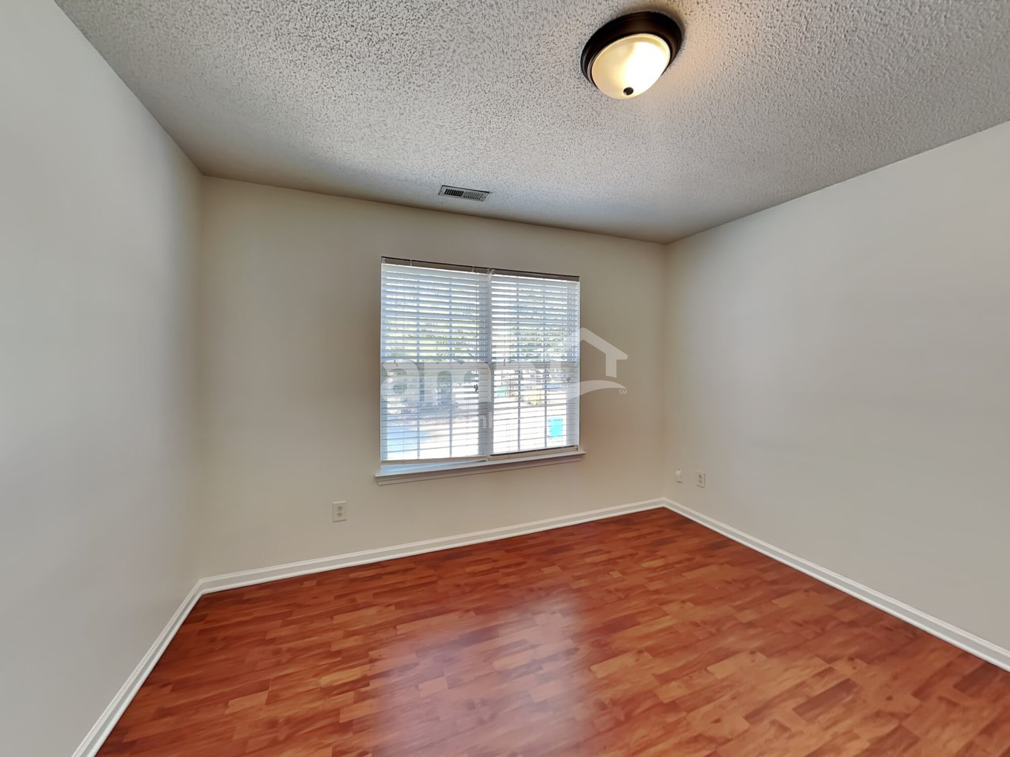 Building Photo - 8820 Cornwall St