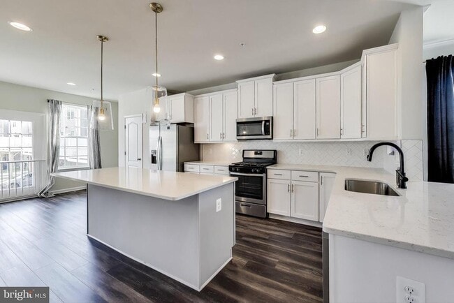 Building Photo - 2530 Lanham Hill Cir