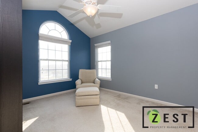 Building Photo - 3152 Torrent Ln
