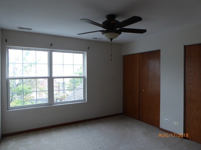 Building Photo - 2924 Stonewater Dr