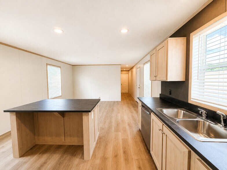 Building Photo - 52436 Winston Ct