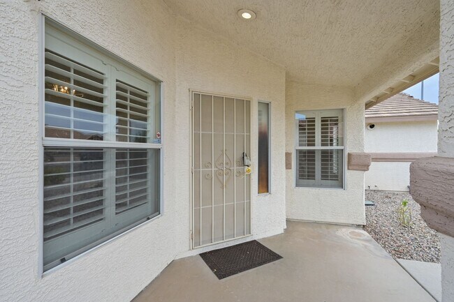 Building Photo - 561 Pacer Terrace