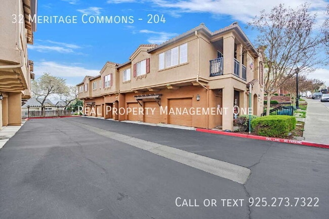 Building Photo - 32 Meritage Common