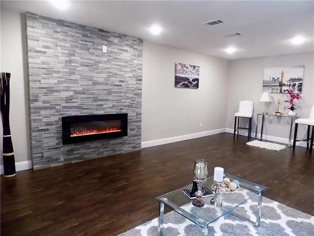 Building Photo - 406 Dover Dr