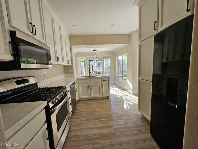 Building Photo - 3033 Isaac River Dr