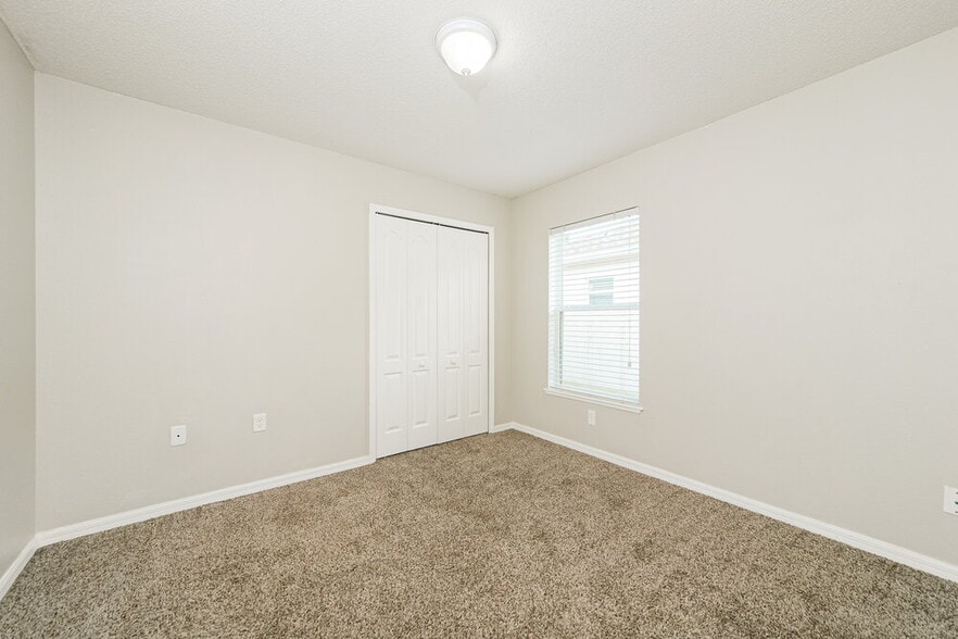 Building Photo - 5180 Gulf Sturgeon Ln