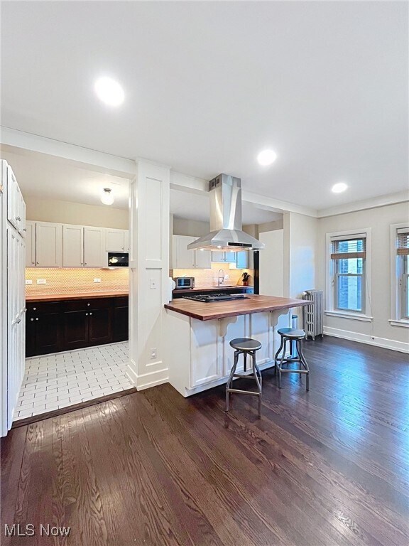 Building Photo - 2330 Euclid Heights Blvd