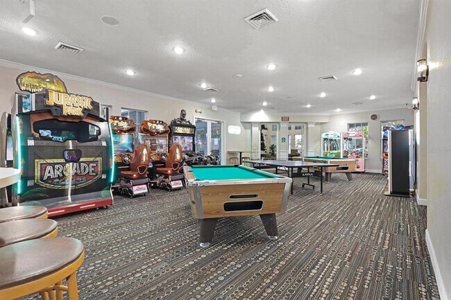 Building Photo - 2310 Silver Palm Dr