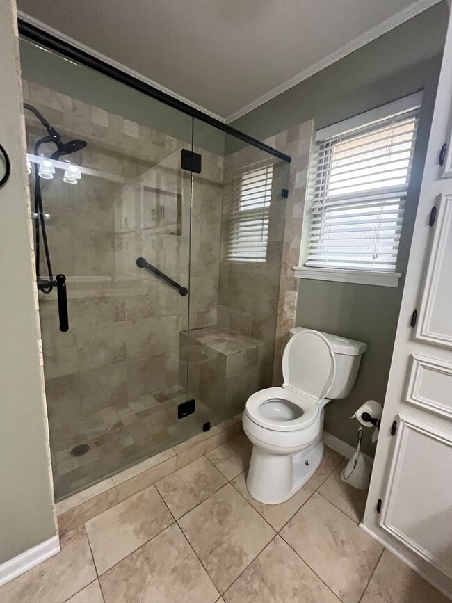 Building Photo - 617 Turtle Creek Dr