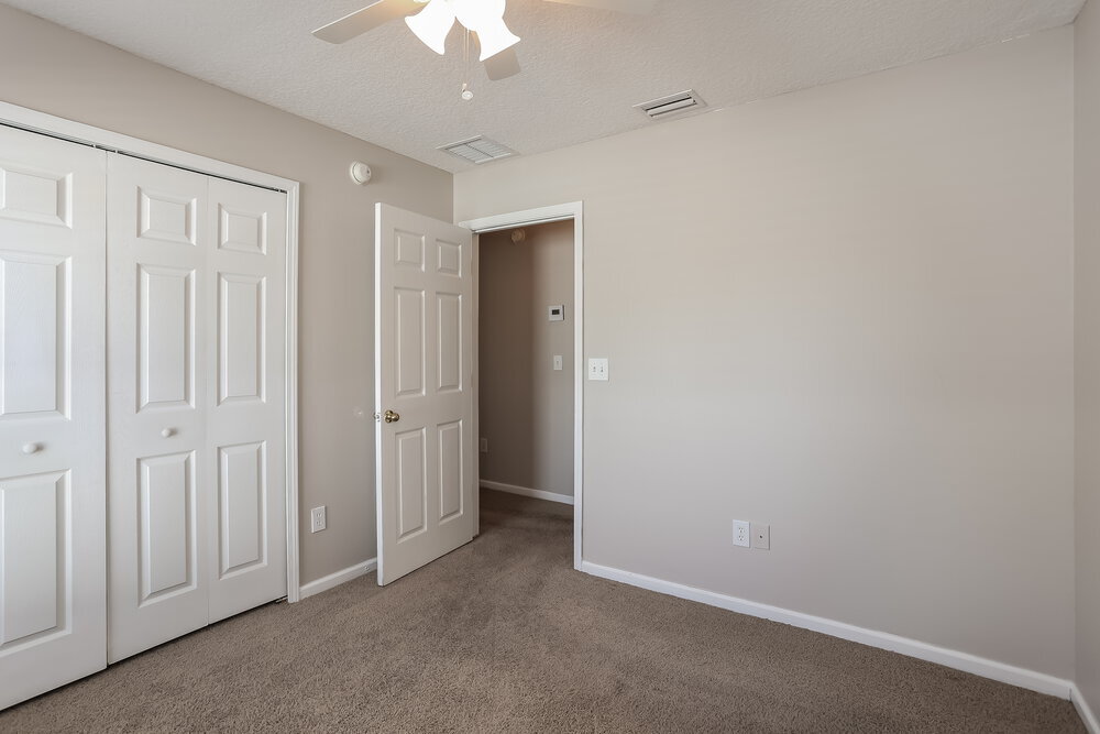 Building Photo - 14075 Golden Eagle Dr