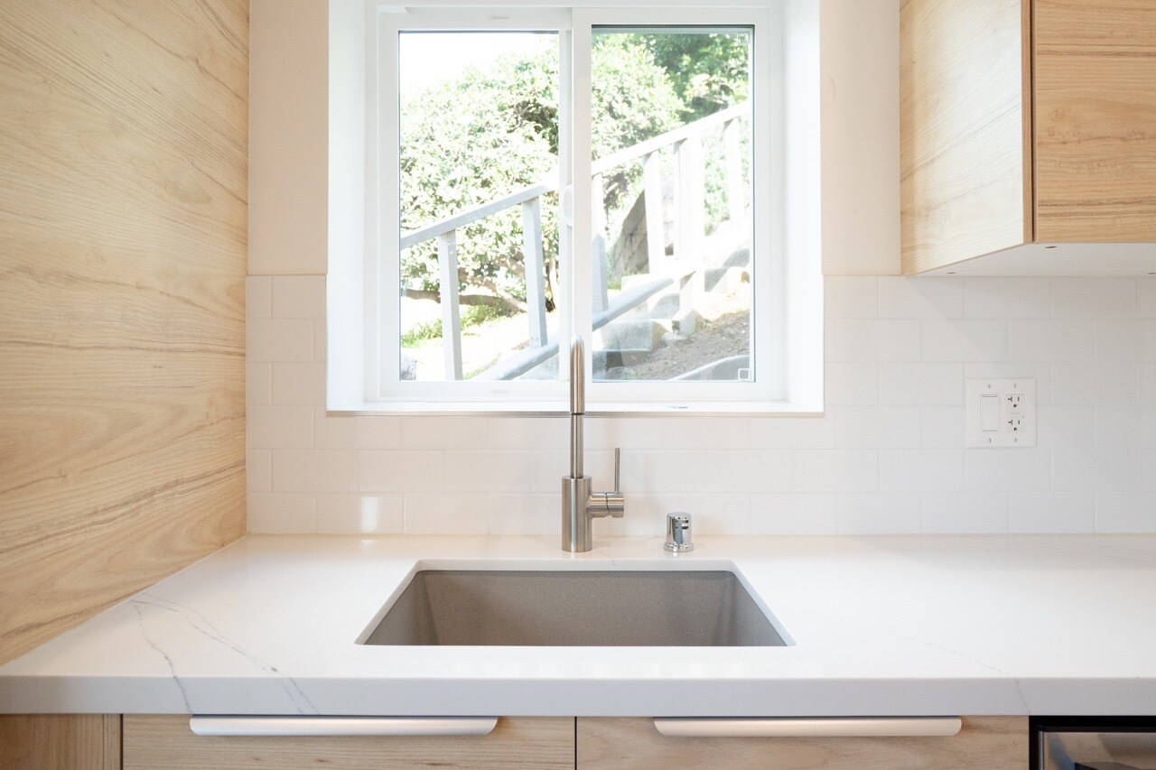 Building Photo - 4124 W Ave 42