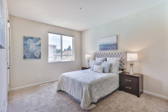 Building Photo - 38740 Tyson Ln