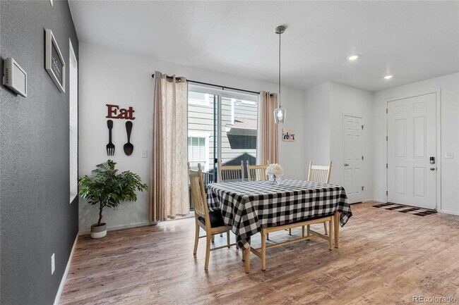 Building Photo - 11400 Iron Ore Ct