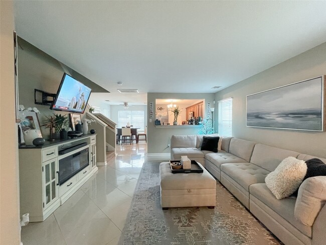 Building Photo - 2642 Skyview Ridge Ct