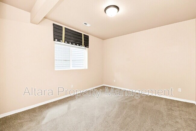 Building Photo - 7183 Cottonwood Tree Dr