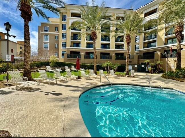 Building Photo - 29 Montelago Blvd