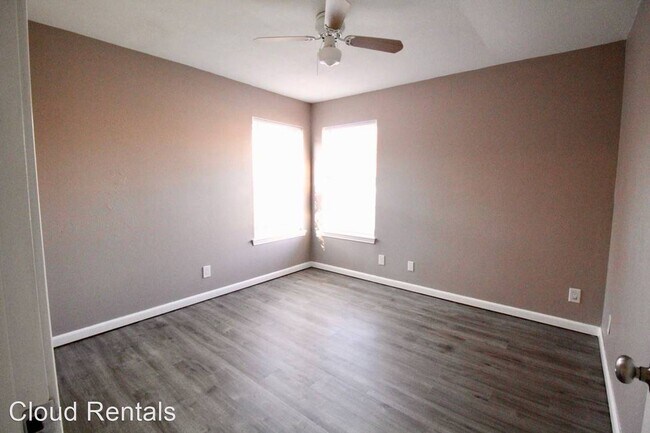 Building Photo - 3 br, 2 bath House - 1904 STARDUST ST